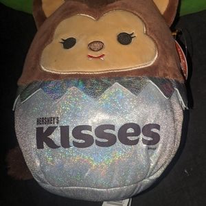 8 in Wade Kisses Squishmallow